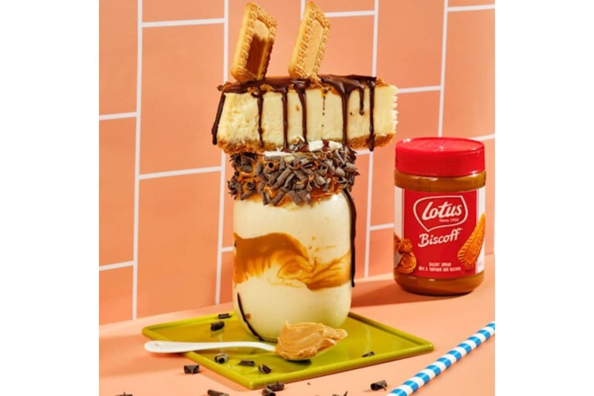 Lotus Biscoff Cheesecake
