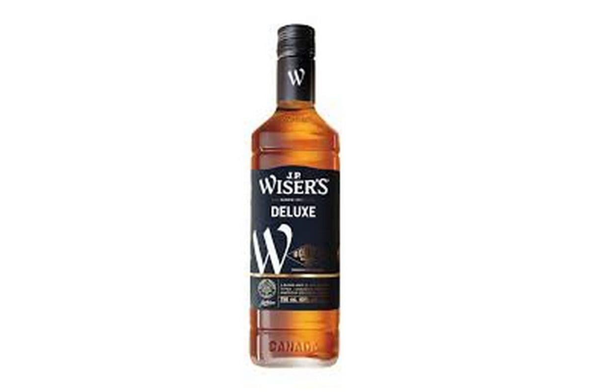 J.P. Wiser's Deluxe (1 x 750 ml)
