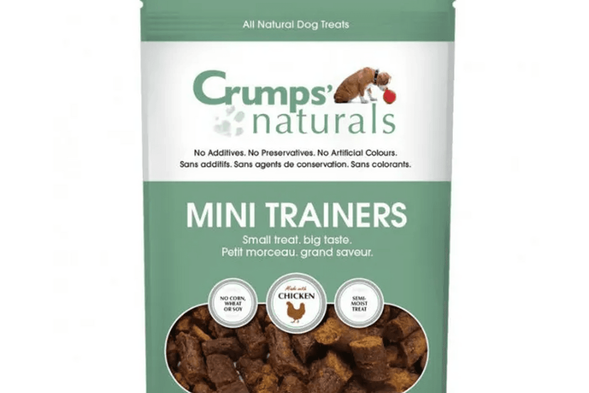 Crumps Naturals Mini Trainers Chicken 8.8 oz (8.8 oz)
