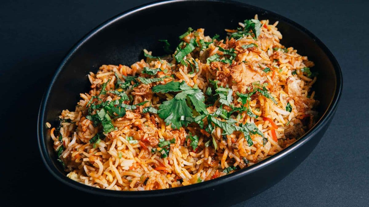 Bone in Hydrabadi Biryani (Chicken)