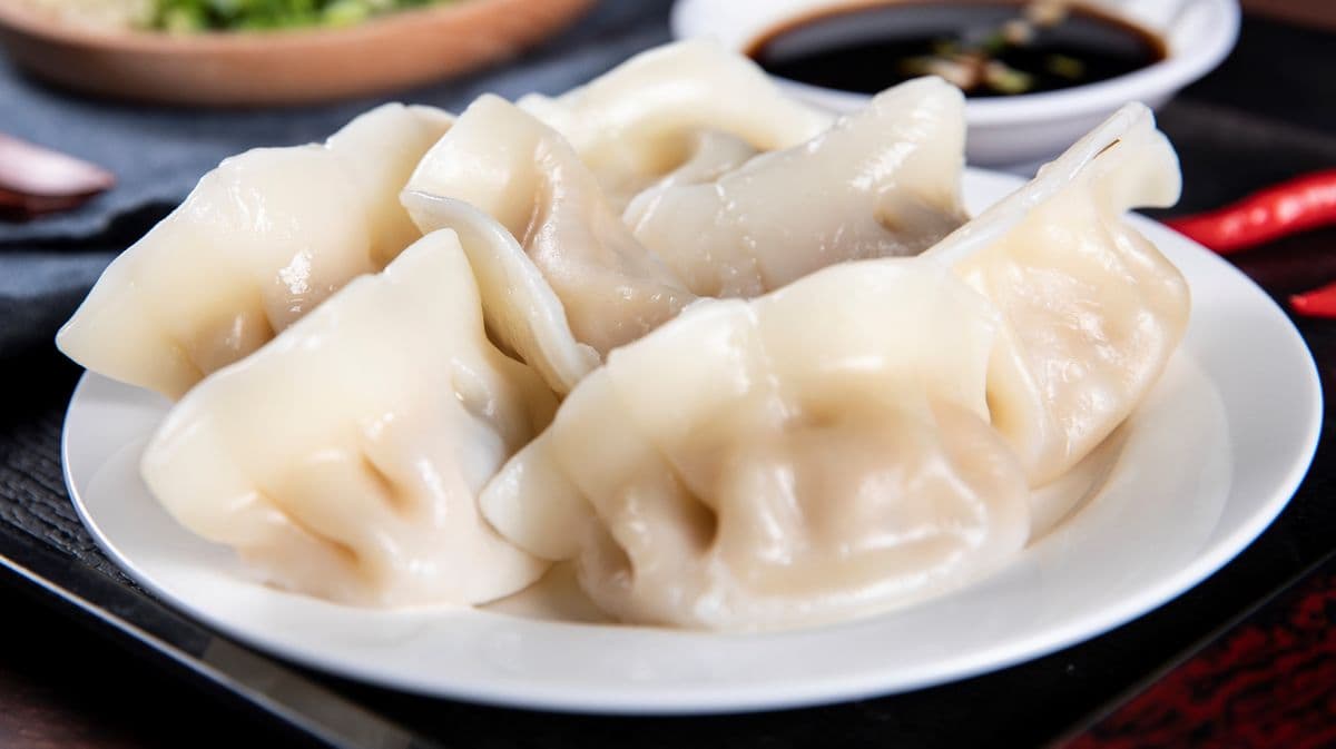 Boiling Dumpling with Shrimp, Napa and Pork (8 pcs) 三鲜水饺
