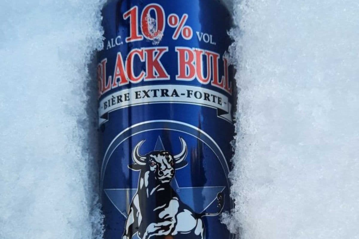 BLACK BULL 10%alc 710ML (1 x 710ML)