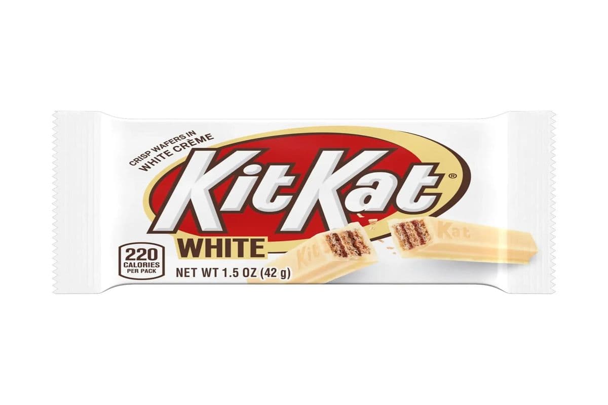 Kit Kat White Chocolate (42g) (220 Cal)