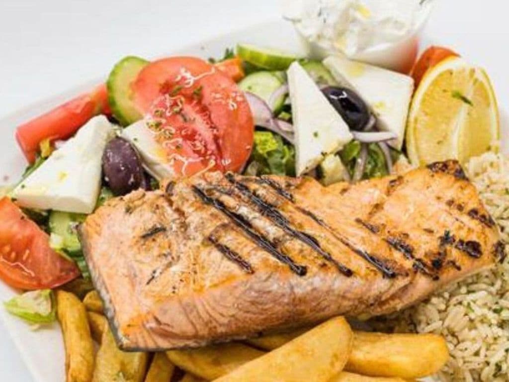 Saumon grillé / Grilled salmon