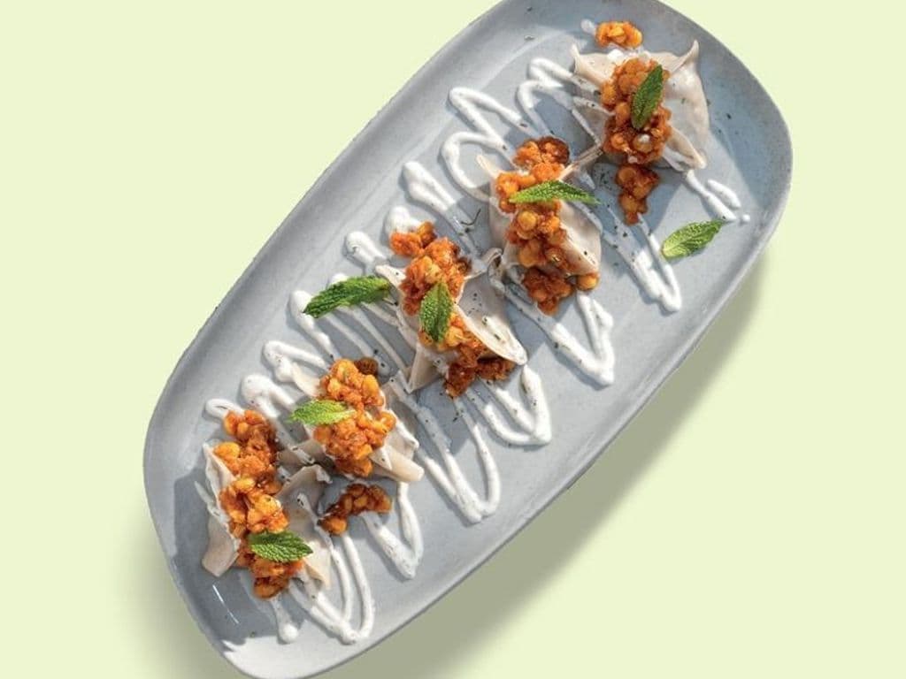 Mantu Large