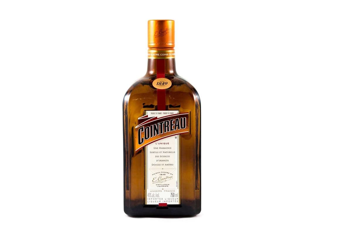 Cointreau 750 ML (1 x 750 ML)