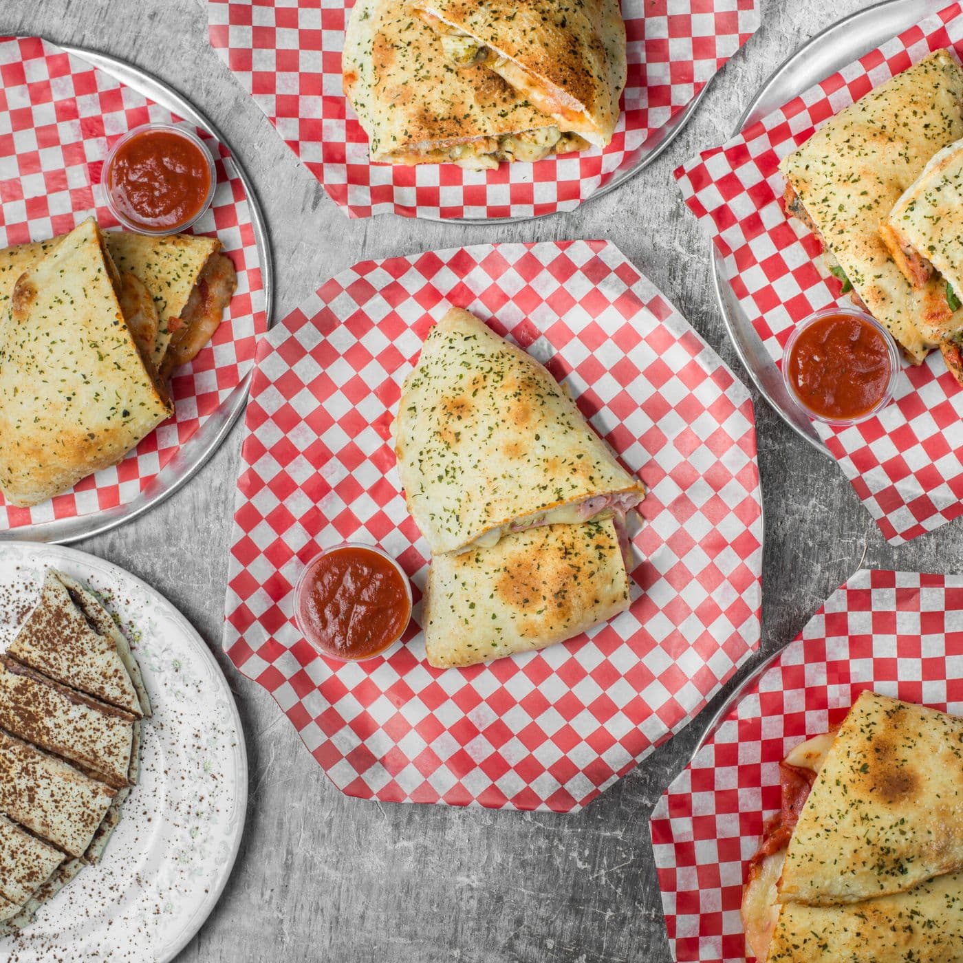 Battista's Calzone