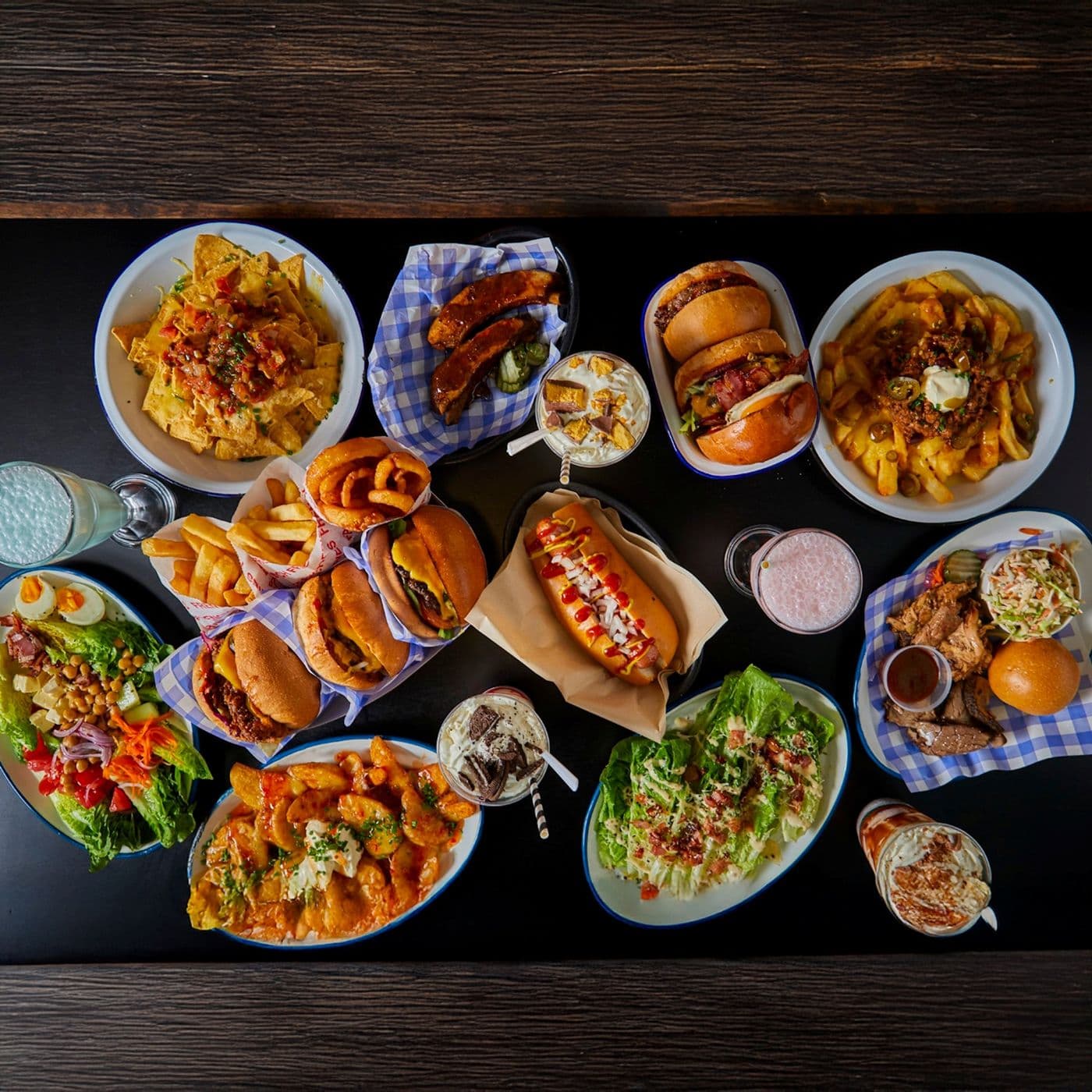 Sidelines Sports Bar