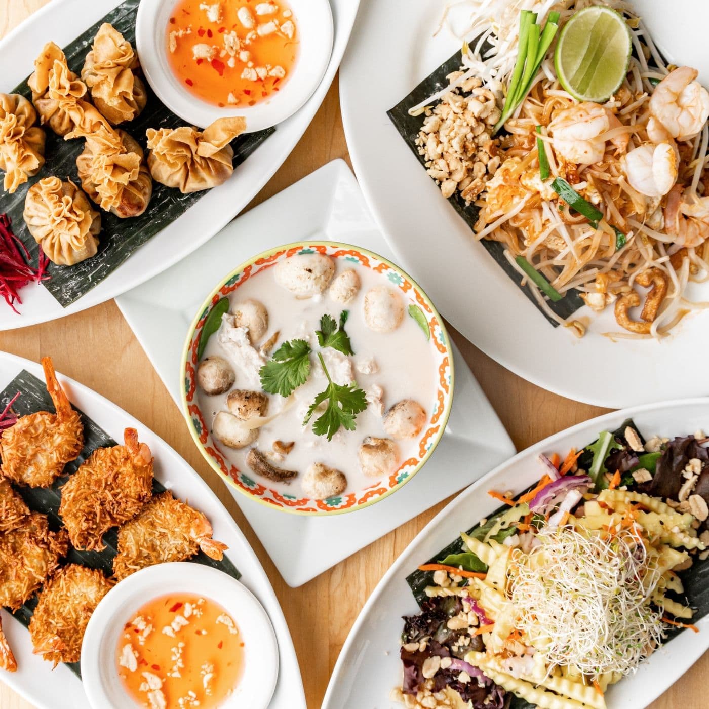 Mae Sunee Thai Cuisine