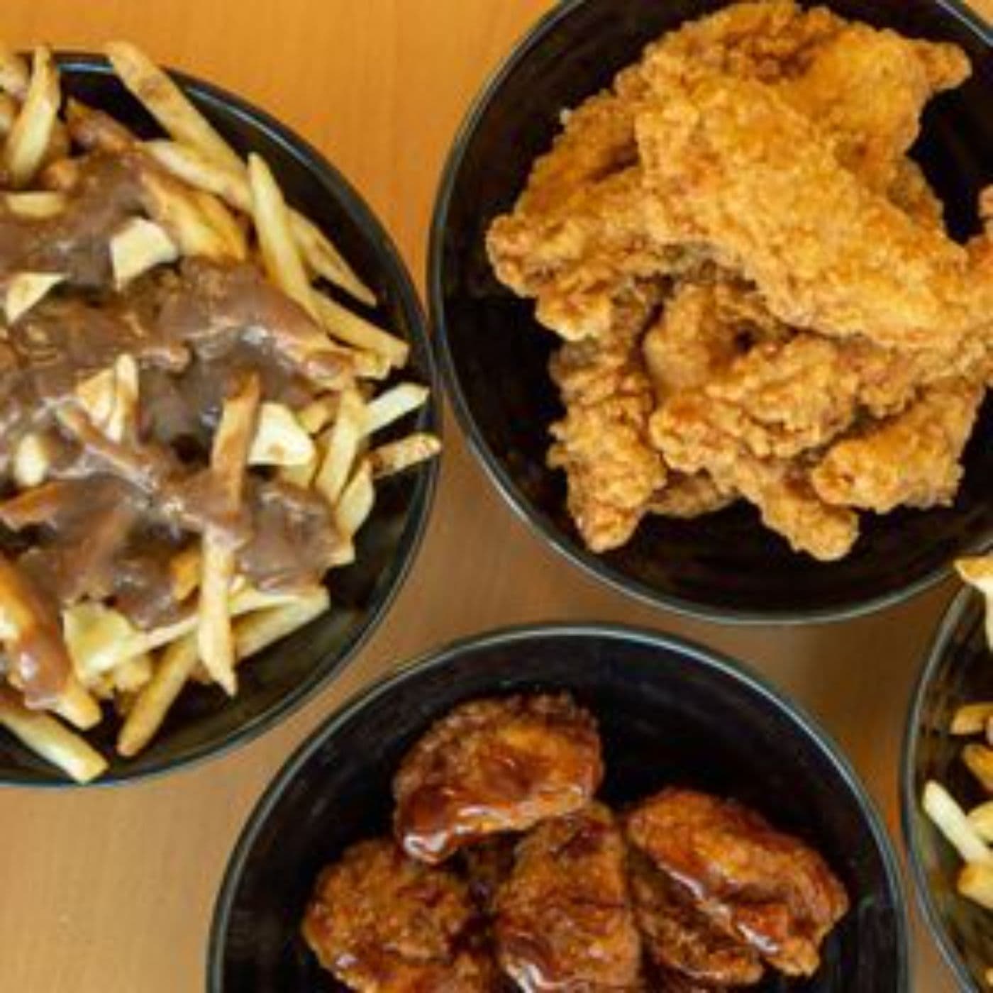 Bawk Bawk Chicken & Poutines