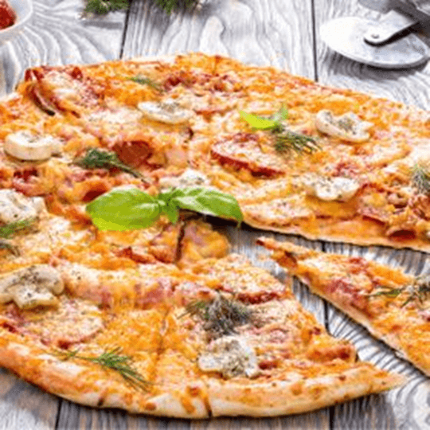 Crispy Slice Pizza and Wings