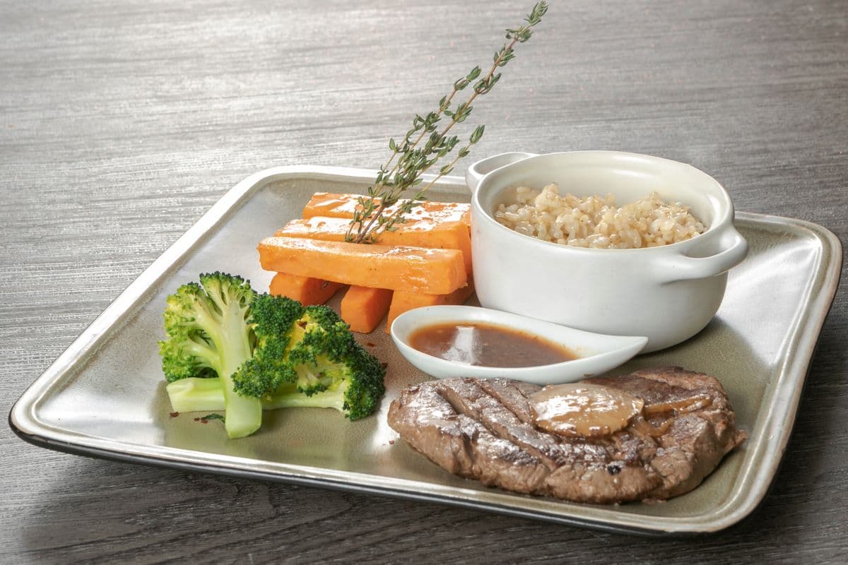 Filet mignon à la sauce forestière / Filet Mignon with Forest Sauce