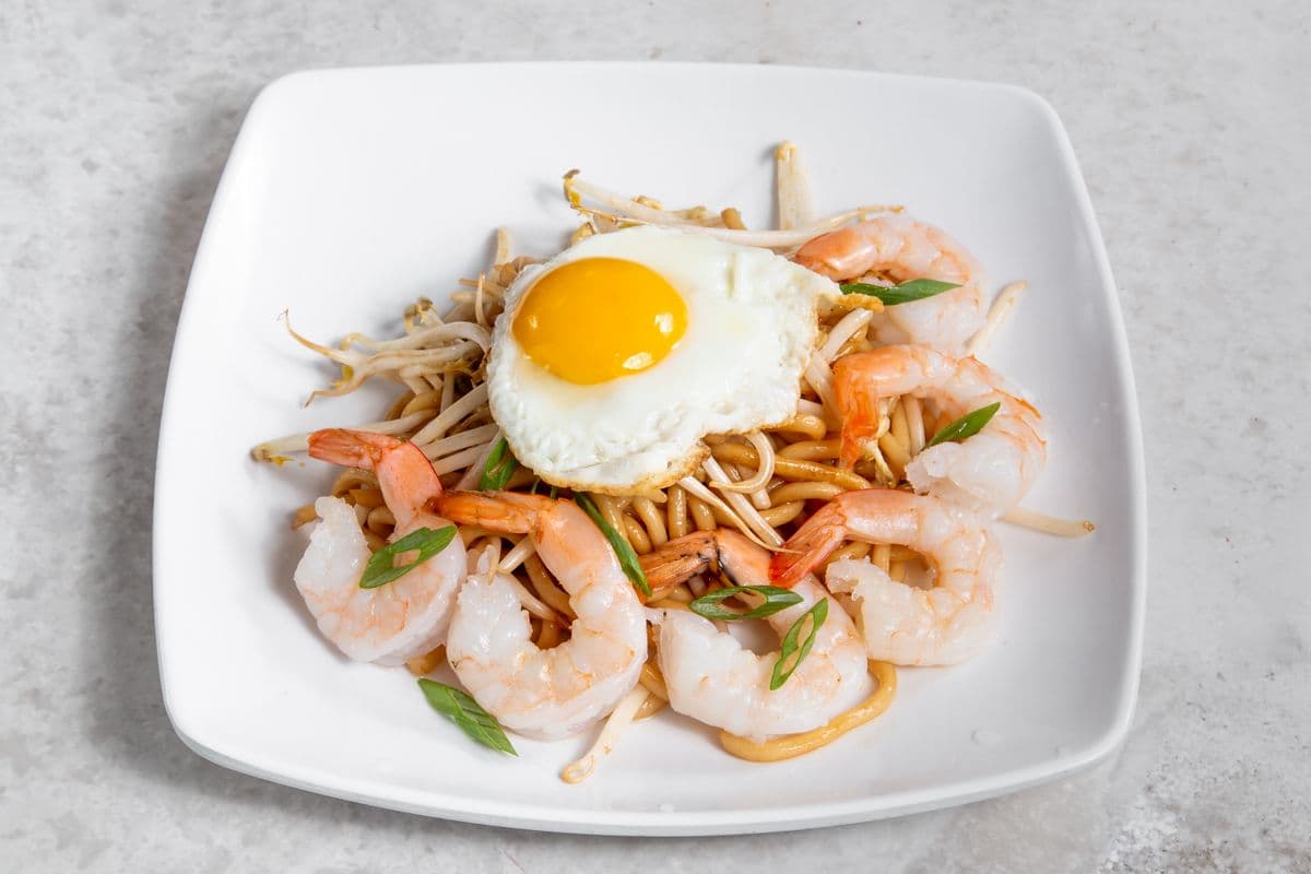 C10. Udon sauté / Stir-Fried Udon