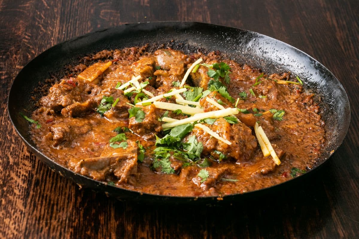 Goat Karahi with Bone (1 kg)