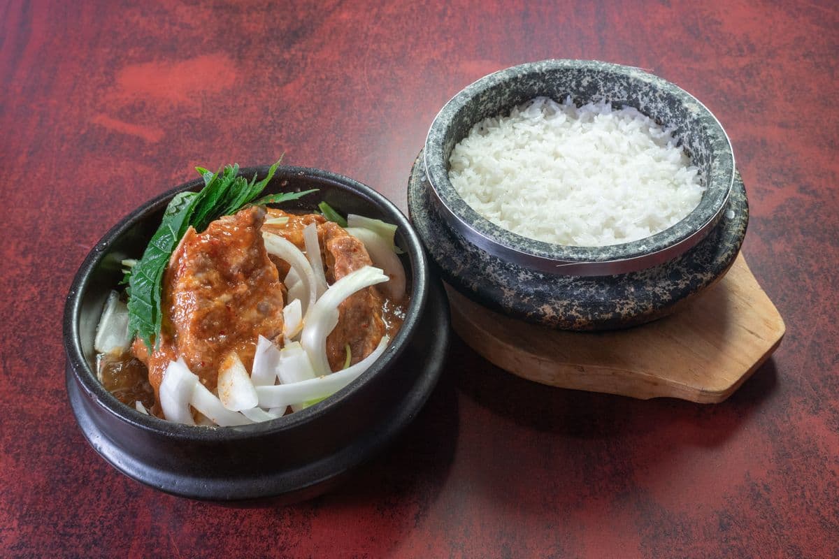 Pork Backbone Stew with a Bowl of Rice