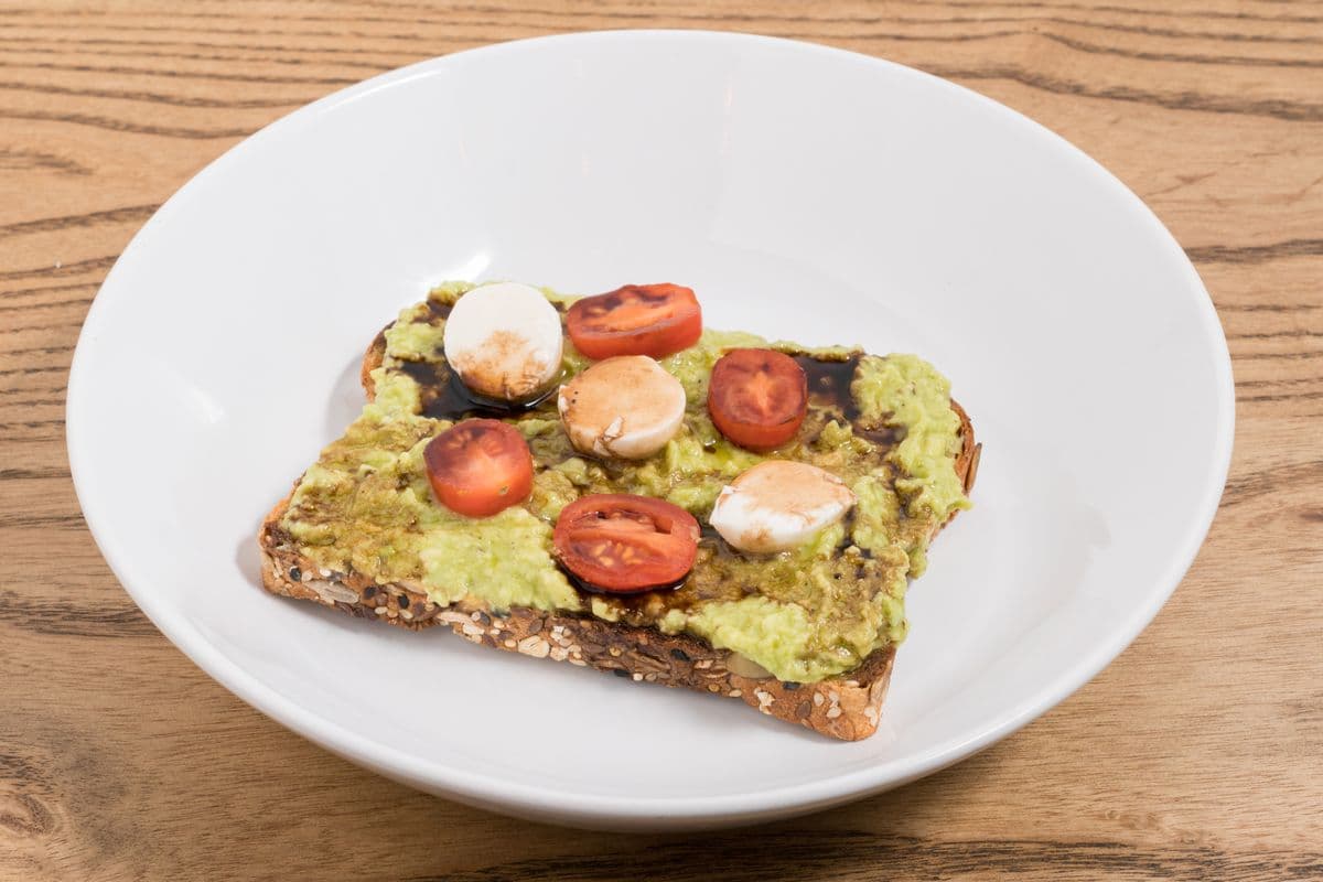 Avocado Toast (290 Cal)