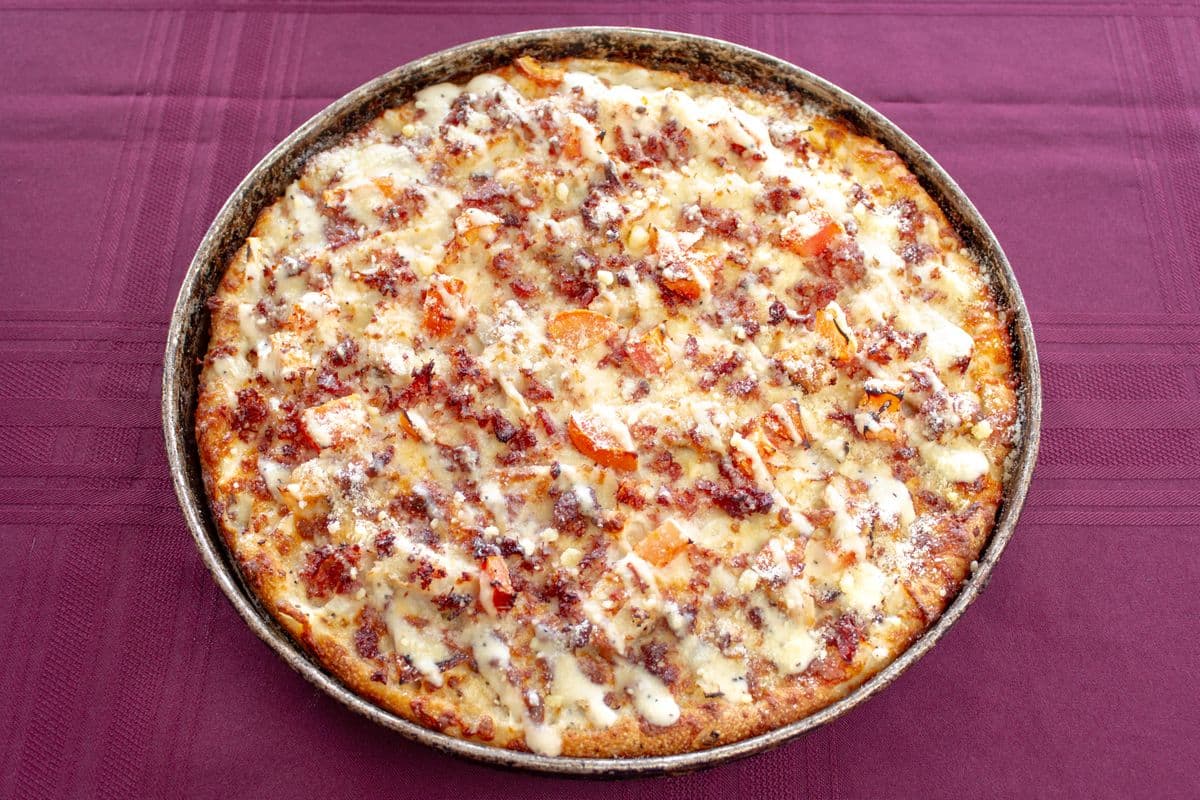 14" Chicken Caesar Pizza