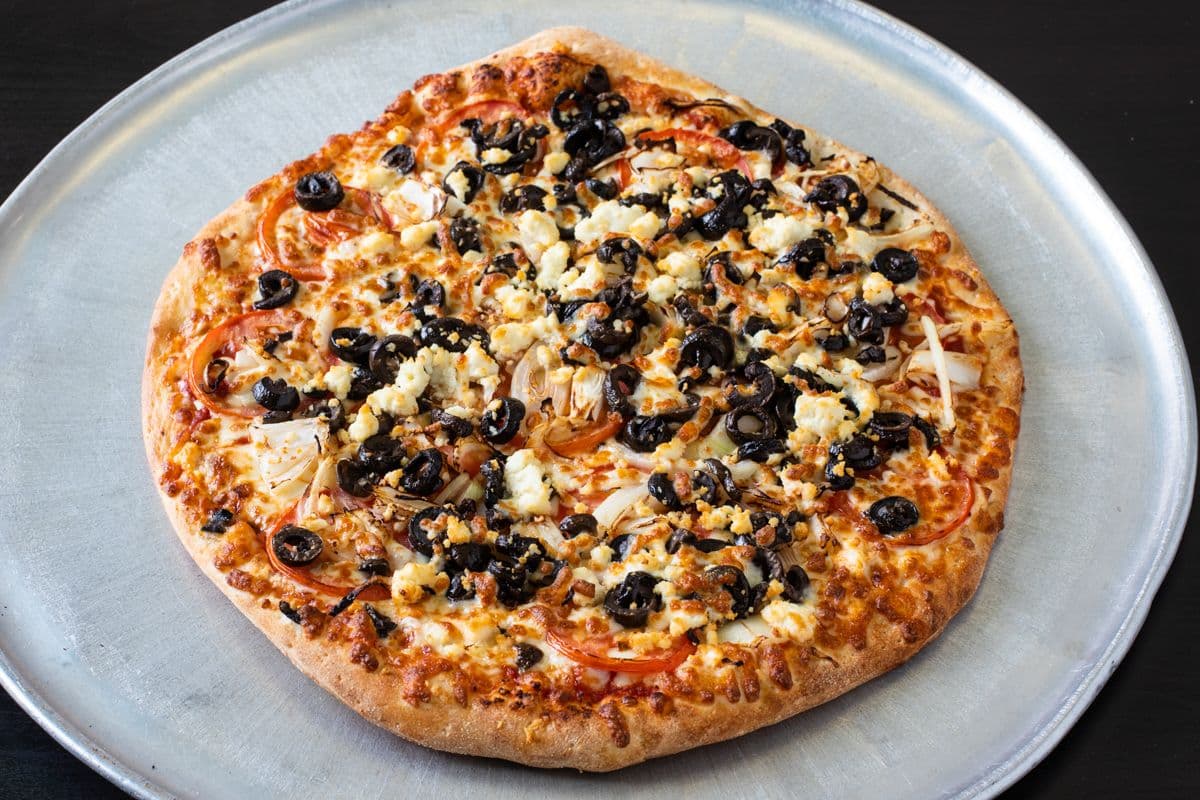 12" Medium Greek Pizza