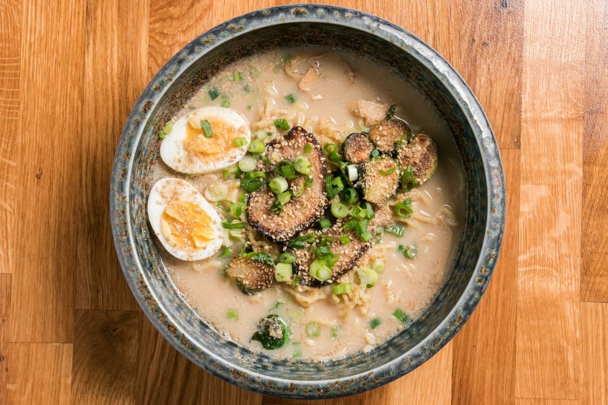 96. White Sesame Ramen