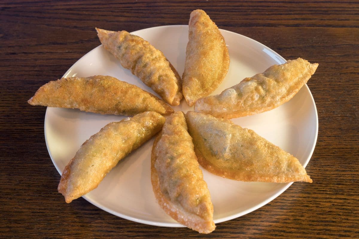 Deep-Fried Vegetable Dumplings (7 pcs)