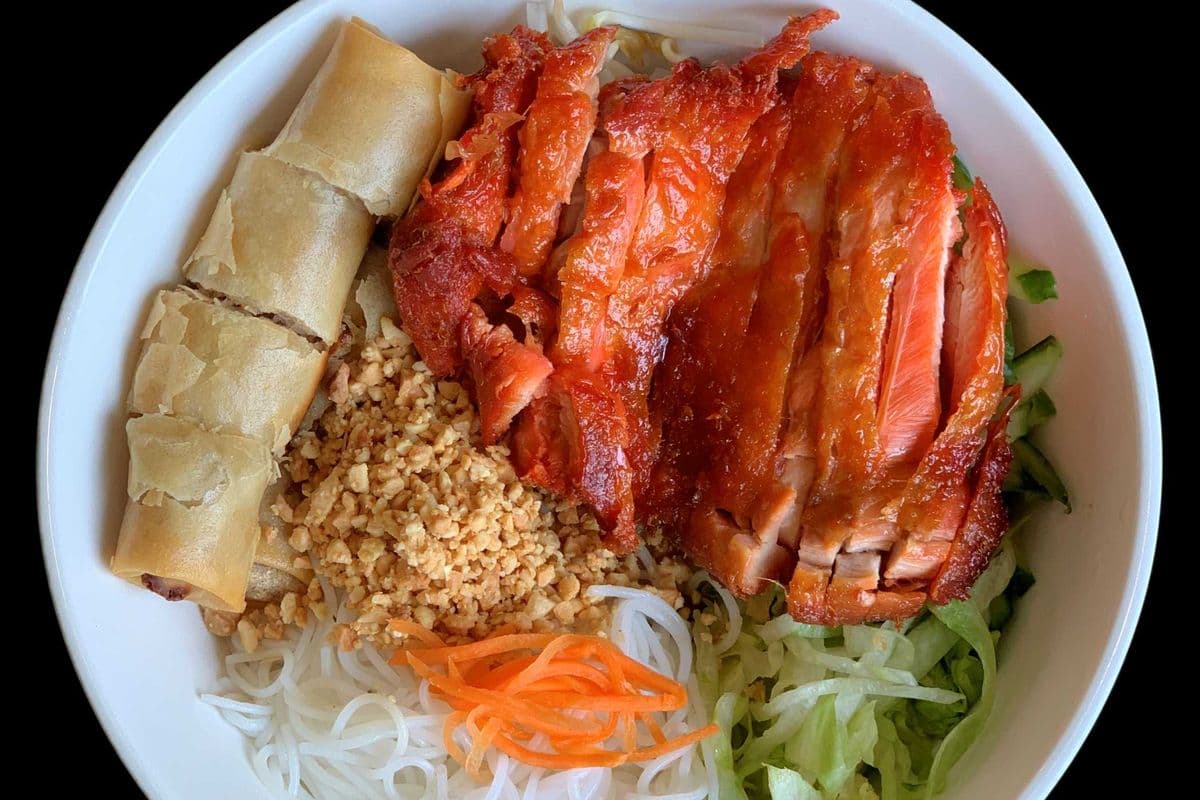 101. Deep-Fried Spring Roll and Grilled Chicken