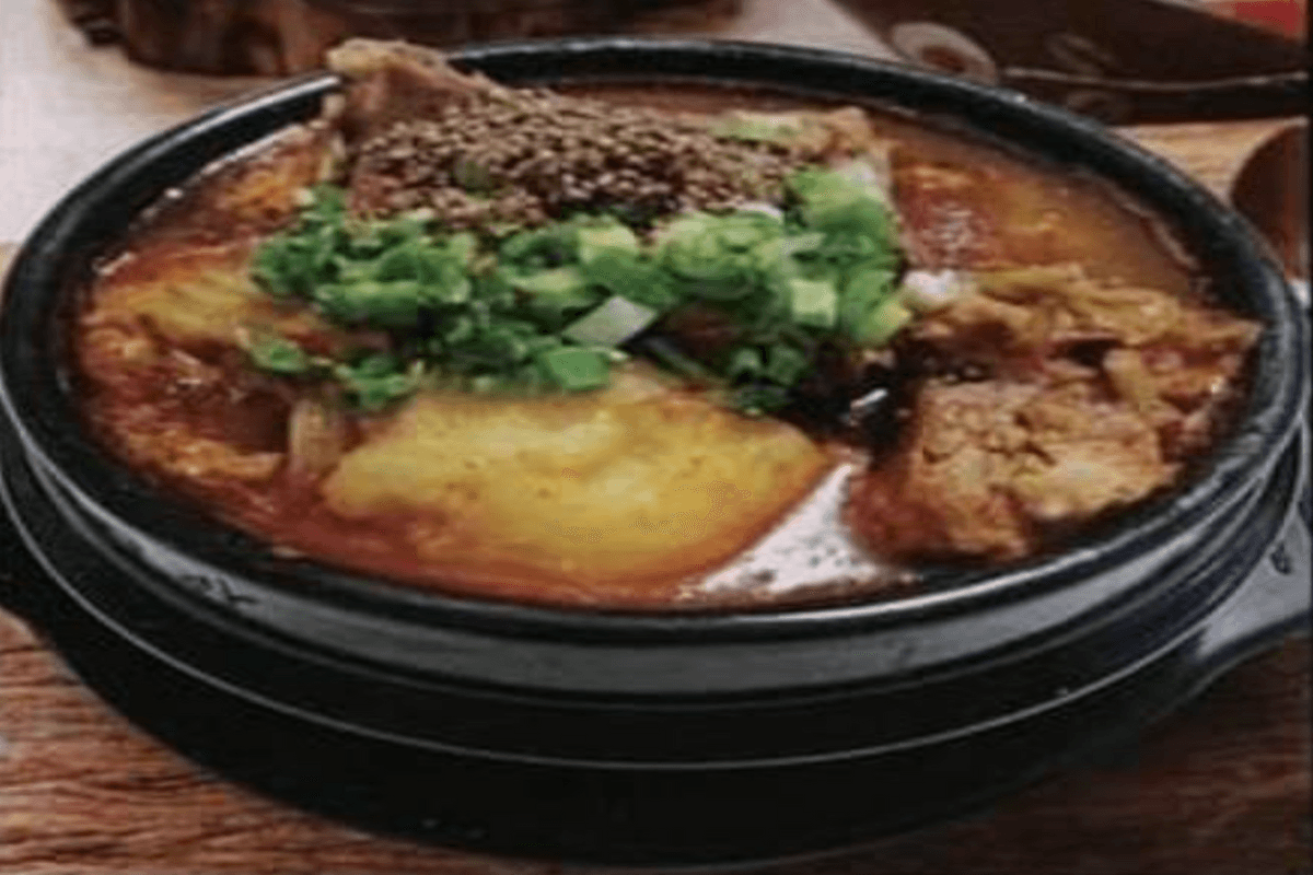 Gamjatang / Pork Bone Soup