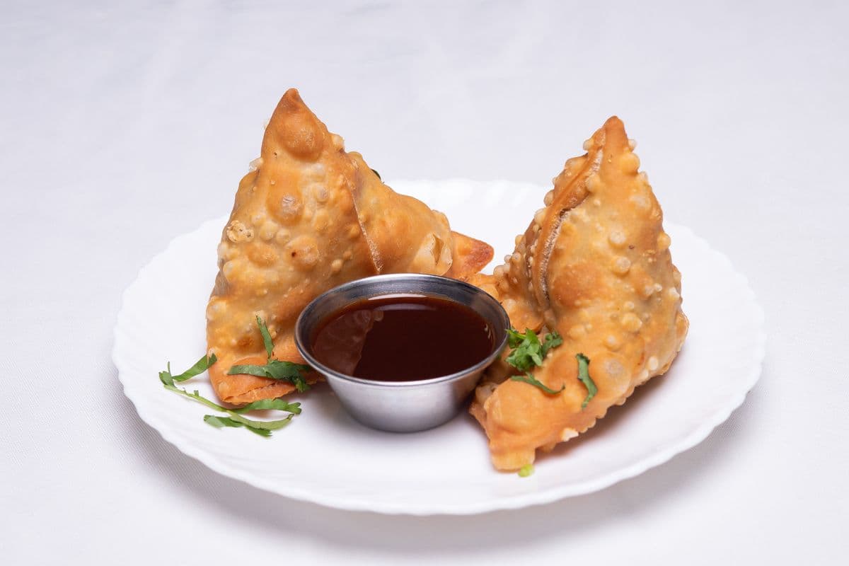 Vegetable Samosa Plate