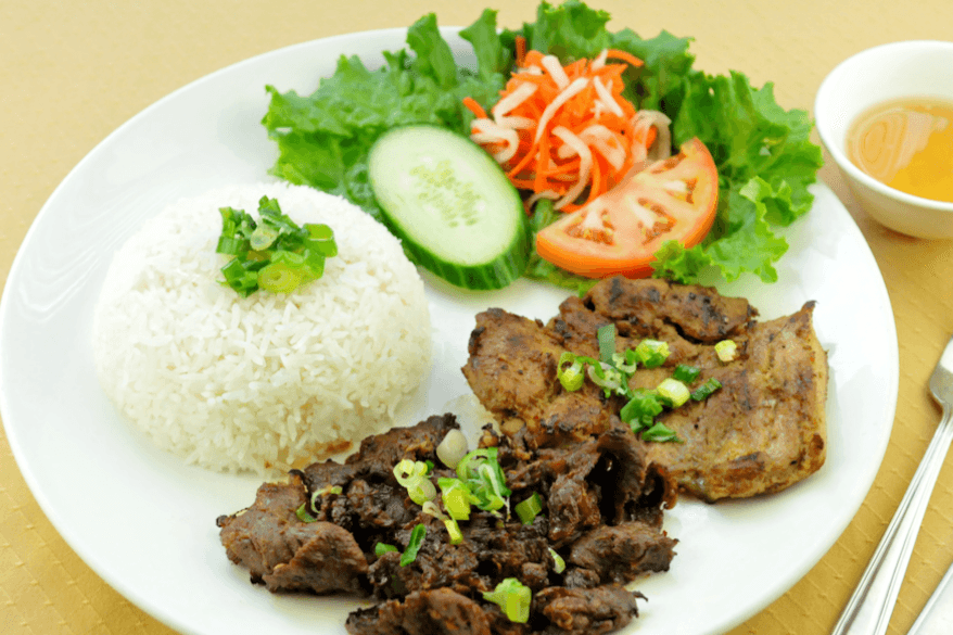 93. Grilled Chicken and Beef on Rice