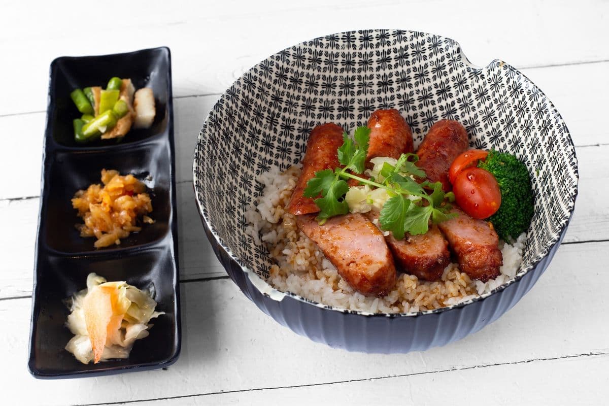 R4. Taiwanese Sausage on Rice