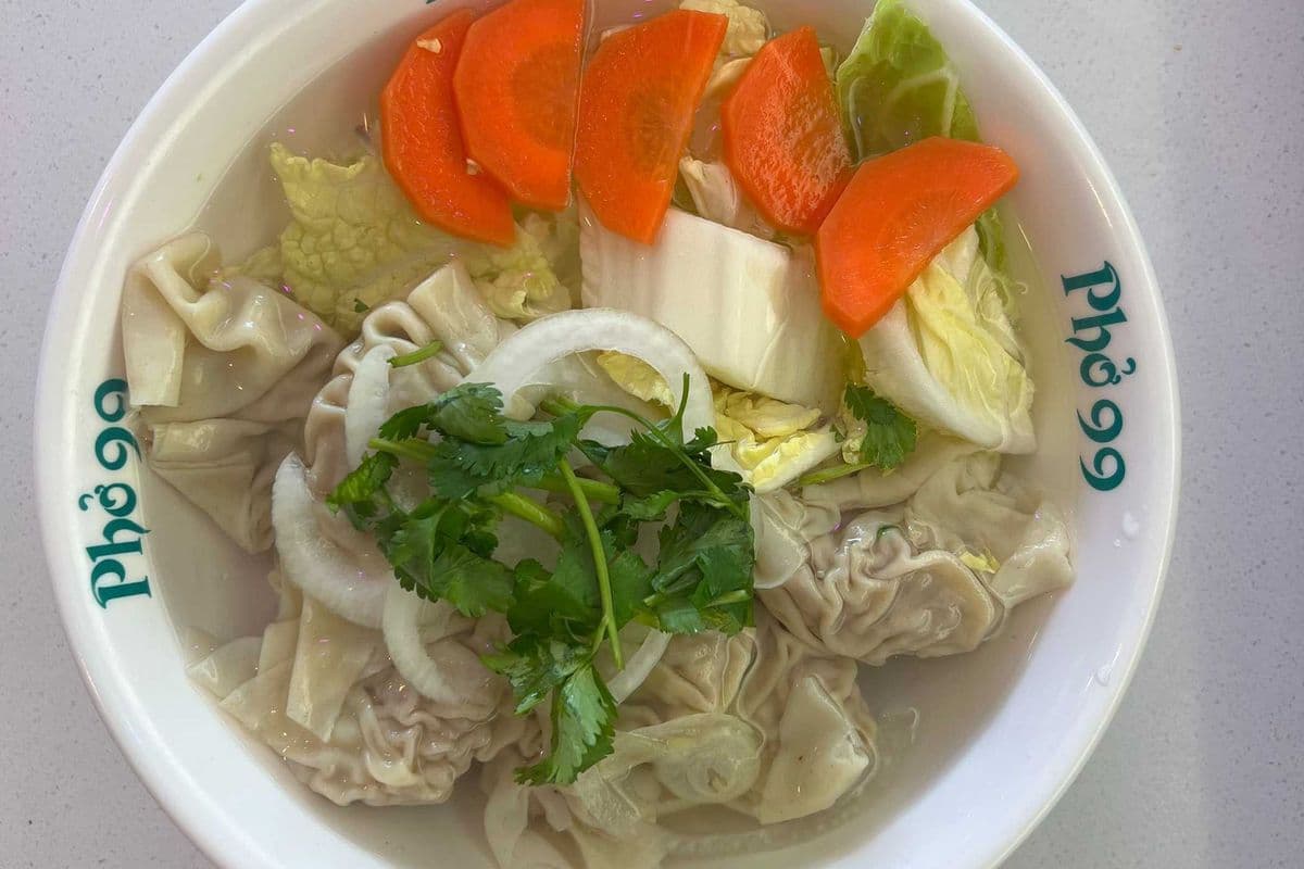 42. Wonton Soup Veggie without Noodles