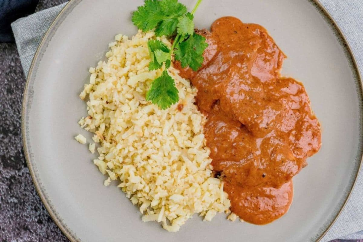 Butter Chicken with Cauli-Rice