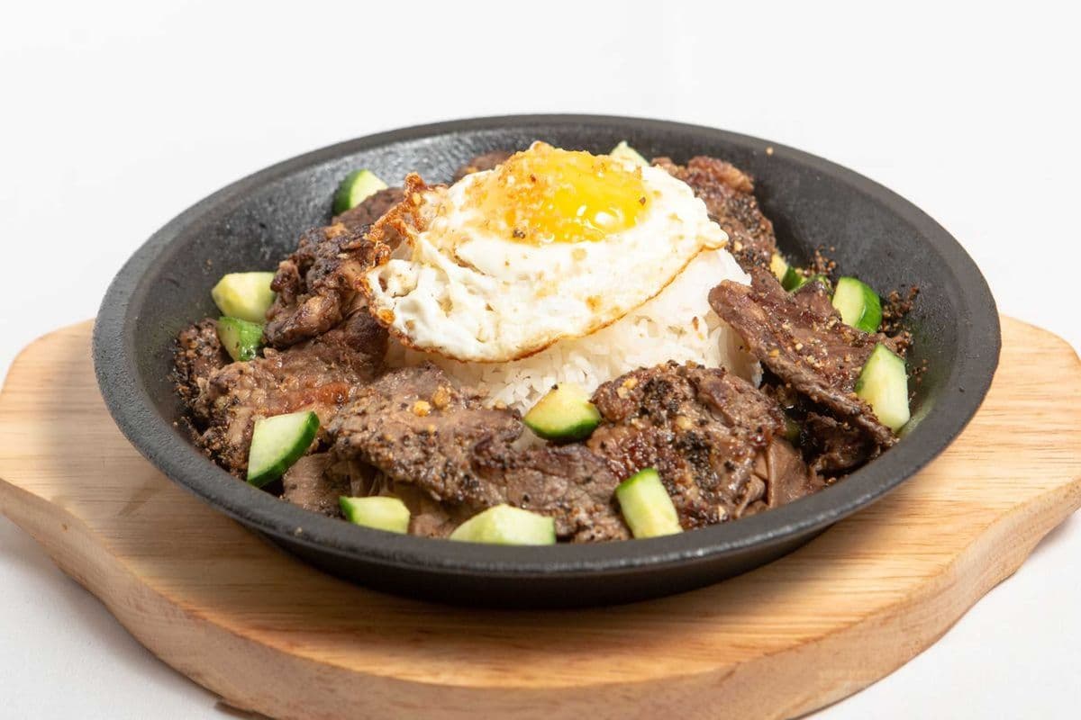 Pan Pan Tapsilog