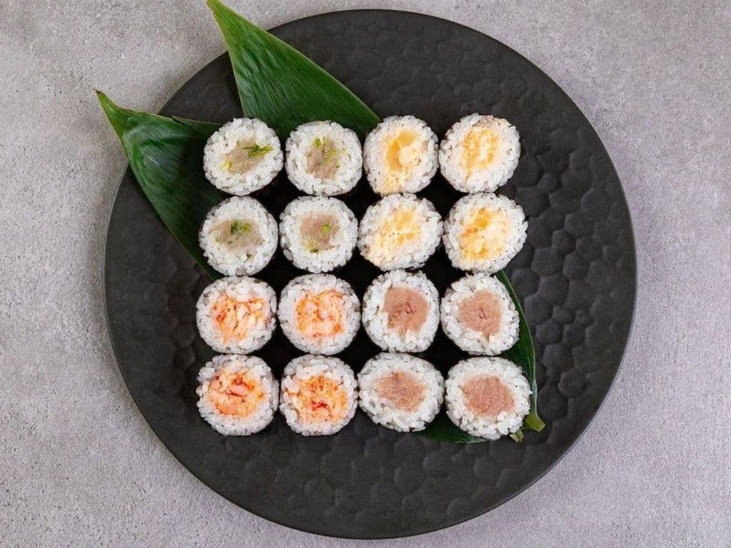 16 Pieces Premium Cut Rolls