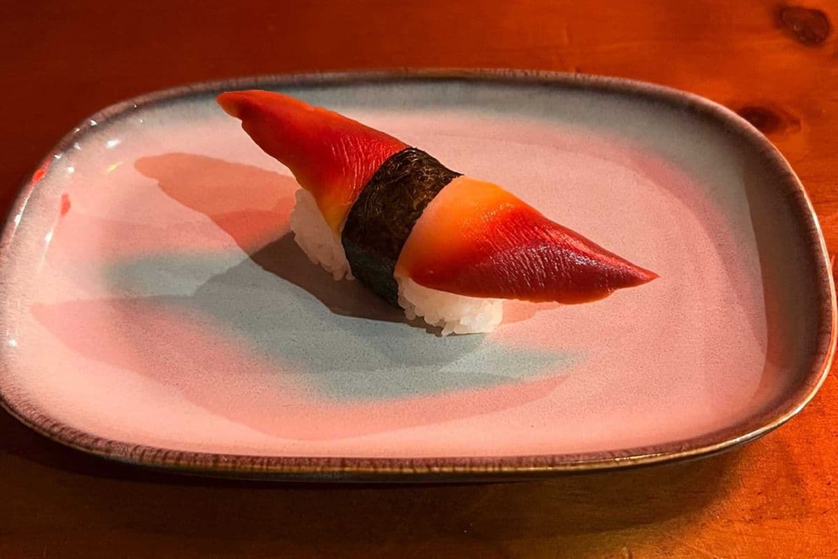 Hokkigai Nigiri Sushi (1 Pc)