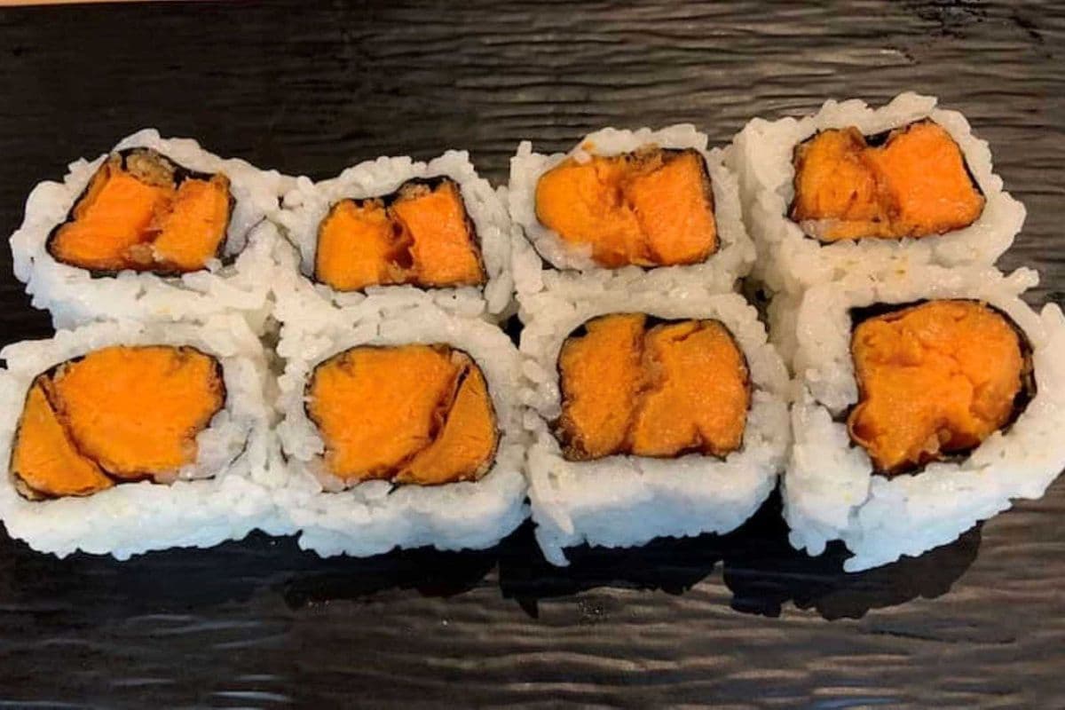 Yam Tempura Roll (8 pcs)