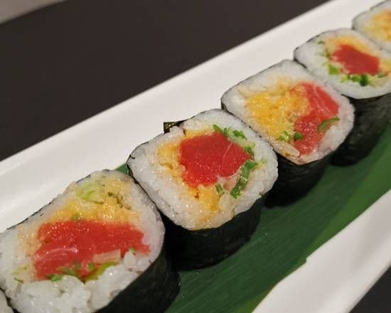 Spicy Tuna Maki (6 pcs)