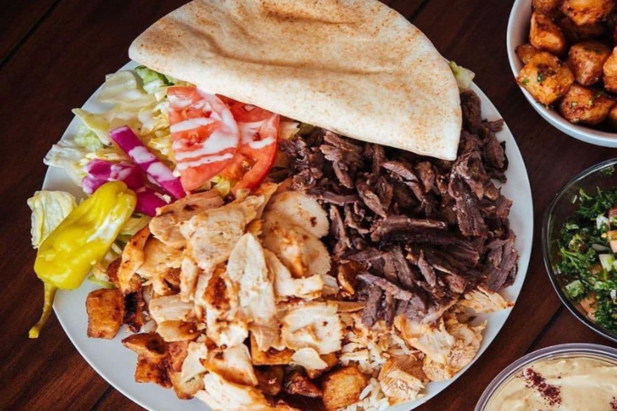 Plat de Taouk et de Shawarma d’Amir