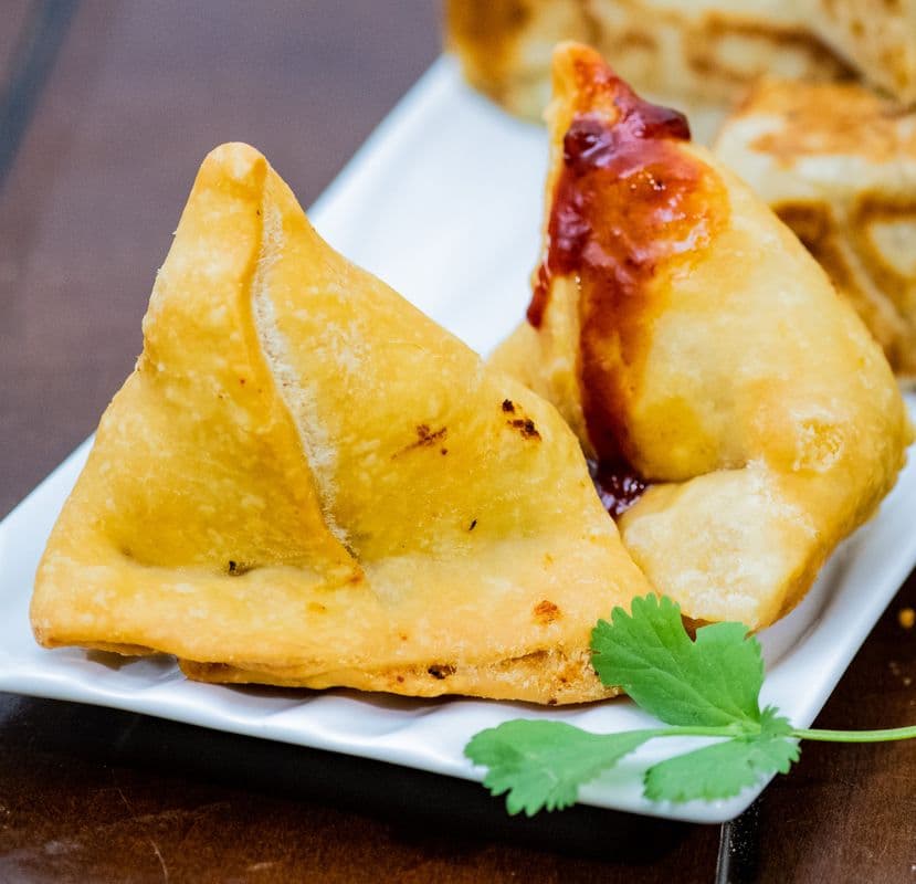 Vegetable Samosa (2 pcs)