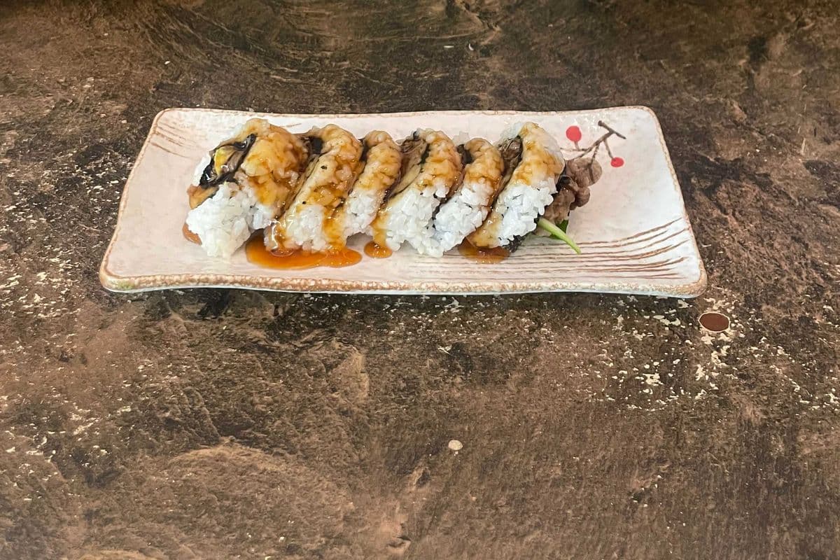Beef Roll (6 pcs)