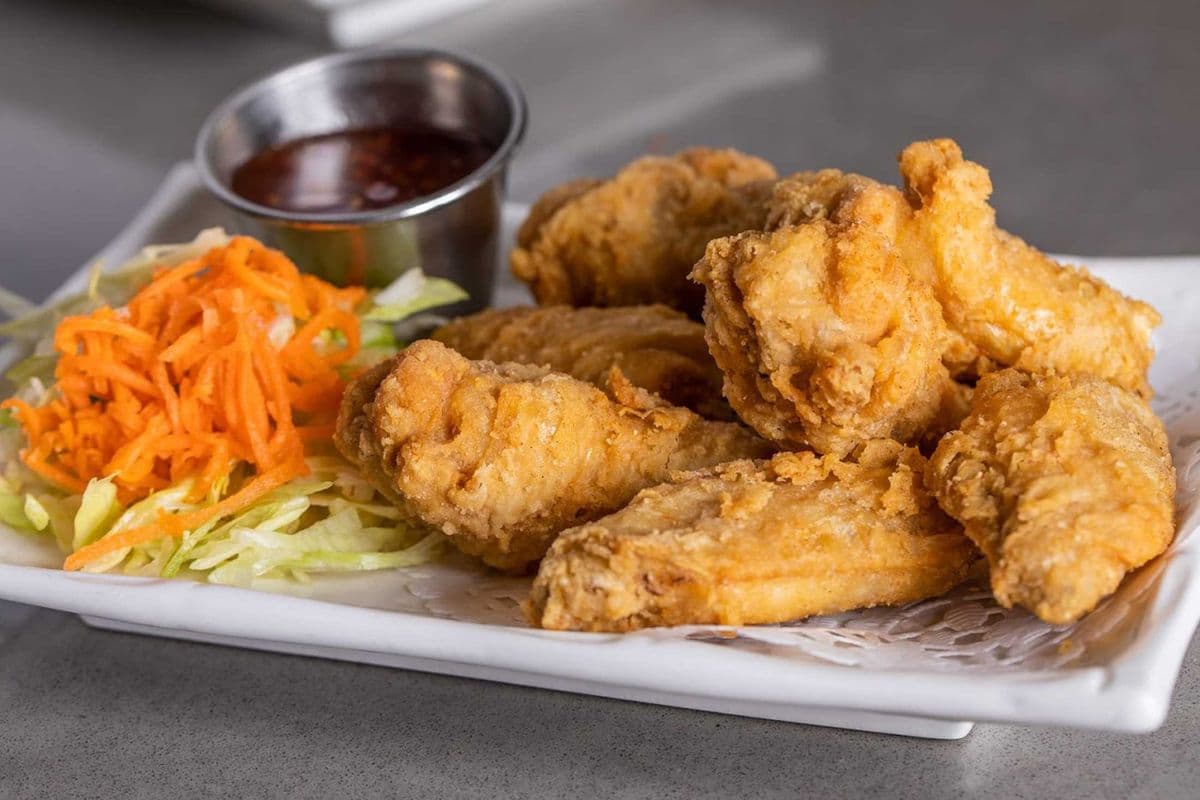 CHICKEN WINGS