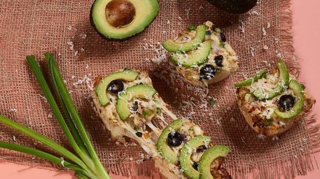 Yo Yo Avocado Cheese Pao