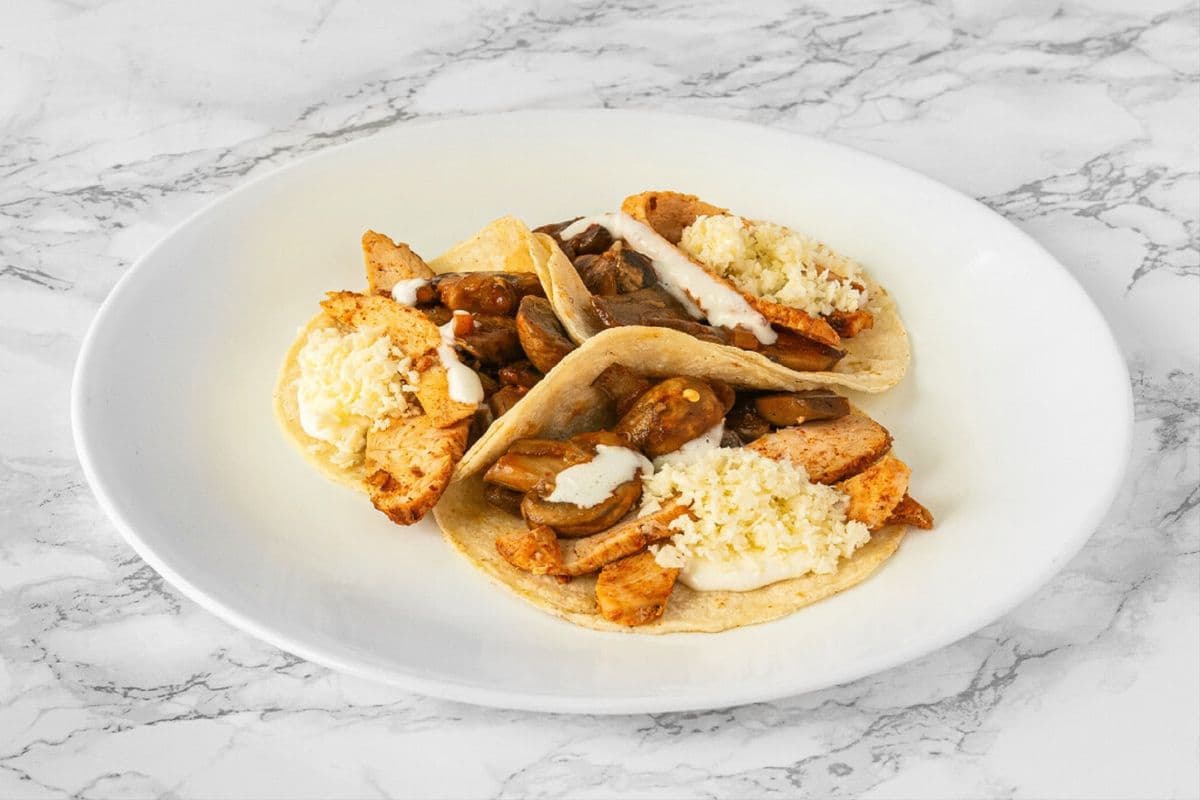 Chicken-Mushroom Tacos (3 pcs)
