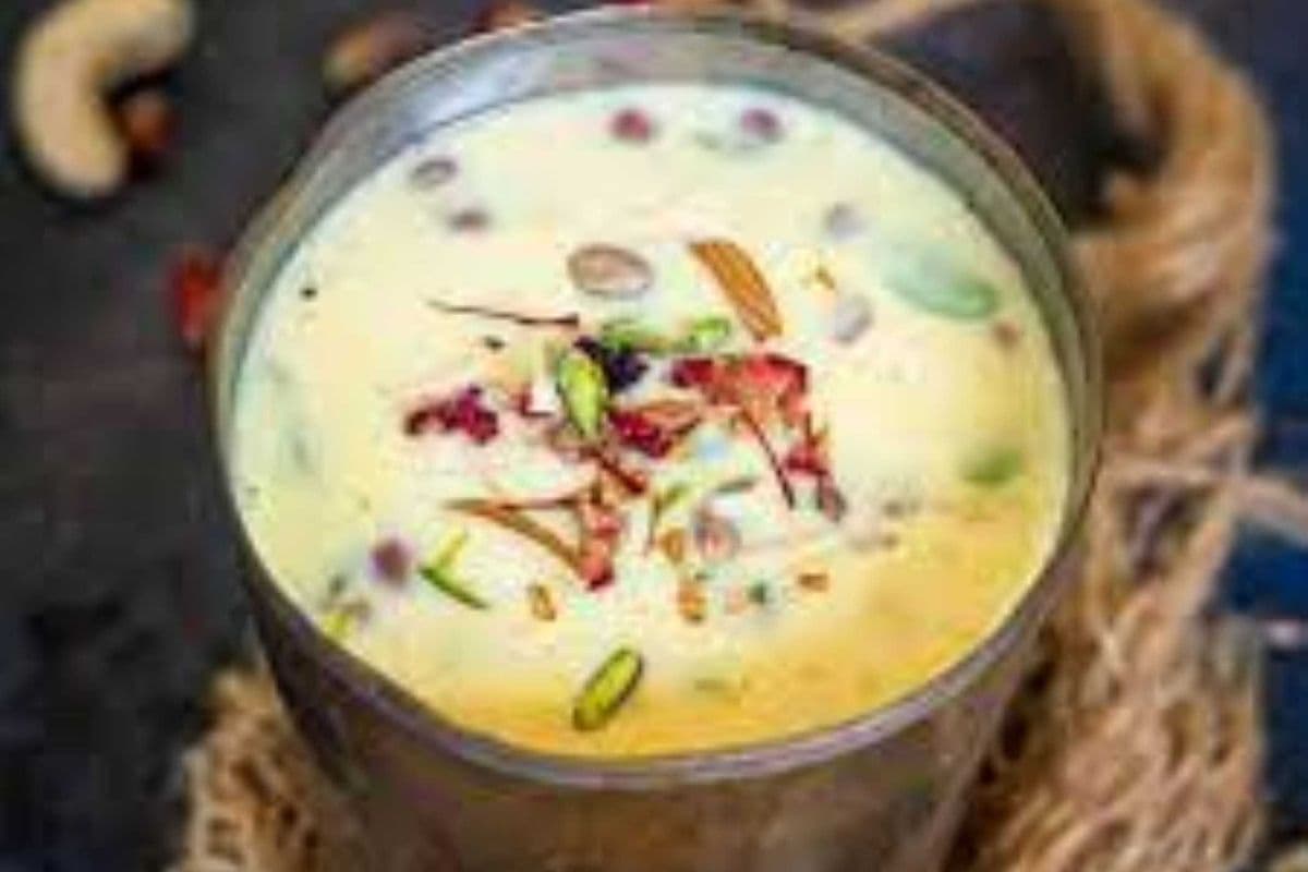 Kesar Doodh