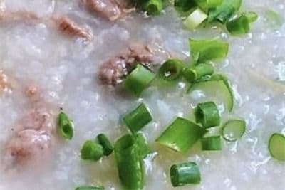 K05. Sliced Beef Congee 牛肉粥