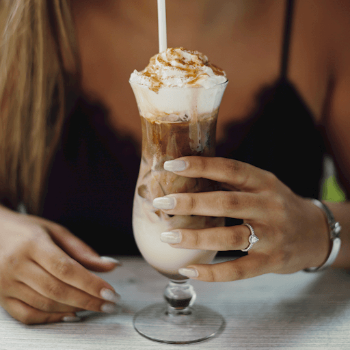 Lattés glacés / Iced Lattes