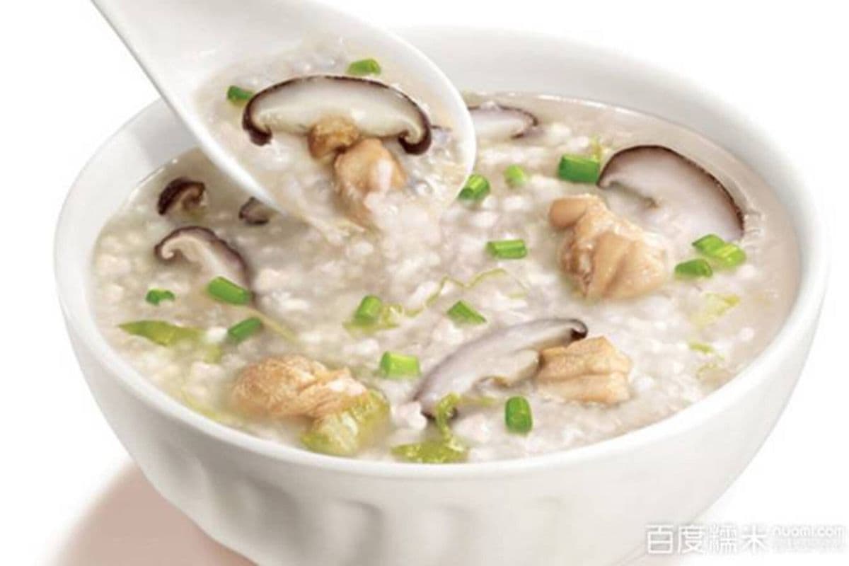 A3. Mixed Fungus and Shredded Pork Congee 杂菌肉片粥