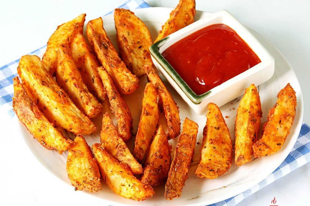 Potato Wedges (Spicy)