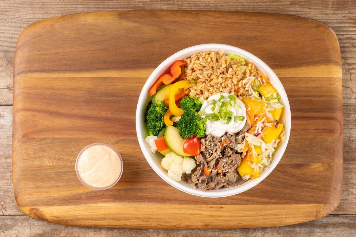 Korean BBQ Steak Bowl (635 Cal)