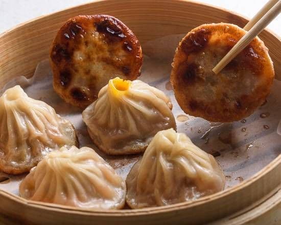 P2. Pan Fried Mini Soup Dumpling (Crab and Pork) (6 pcs)