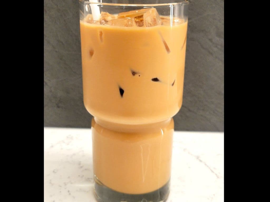 CT4 Iced HK style milk tea 港式凍奶茶